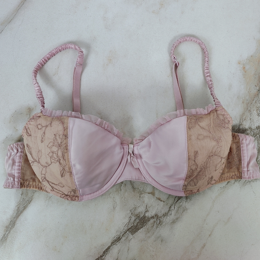VTG Y2K Hillard & Hanson Pink Satin Beige Lace Ruffle Demi Balconette Bra, 36B